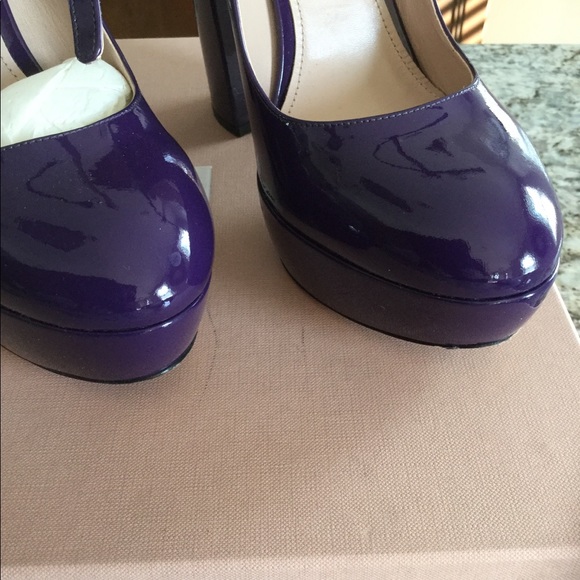 Miu Miu Vernice Patent Leather Mary Jane Platforms - Picture 5 of 8